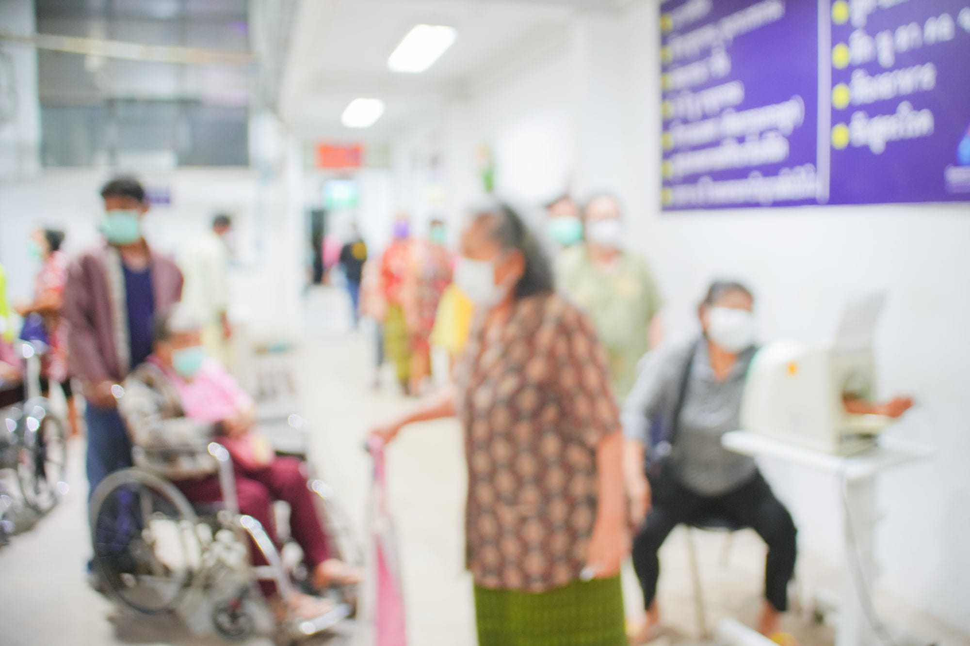 7 QUESTIONS TO ASK WHEN BUYING DIGITAL SIGNAGE FOR YOUR HOSPITAL